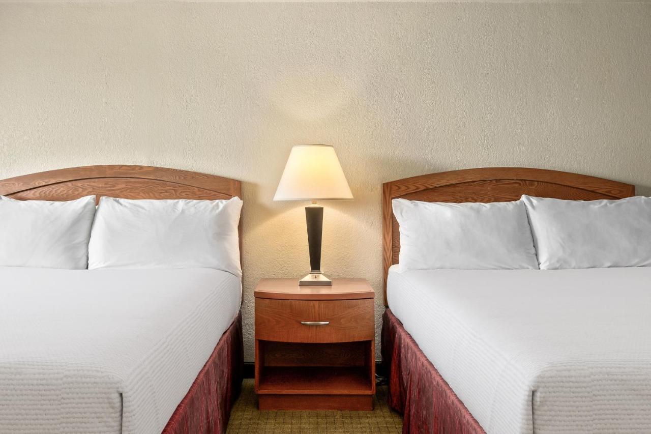 Golden Sails Hotel Long Beach Bagian luar foto