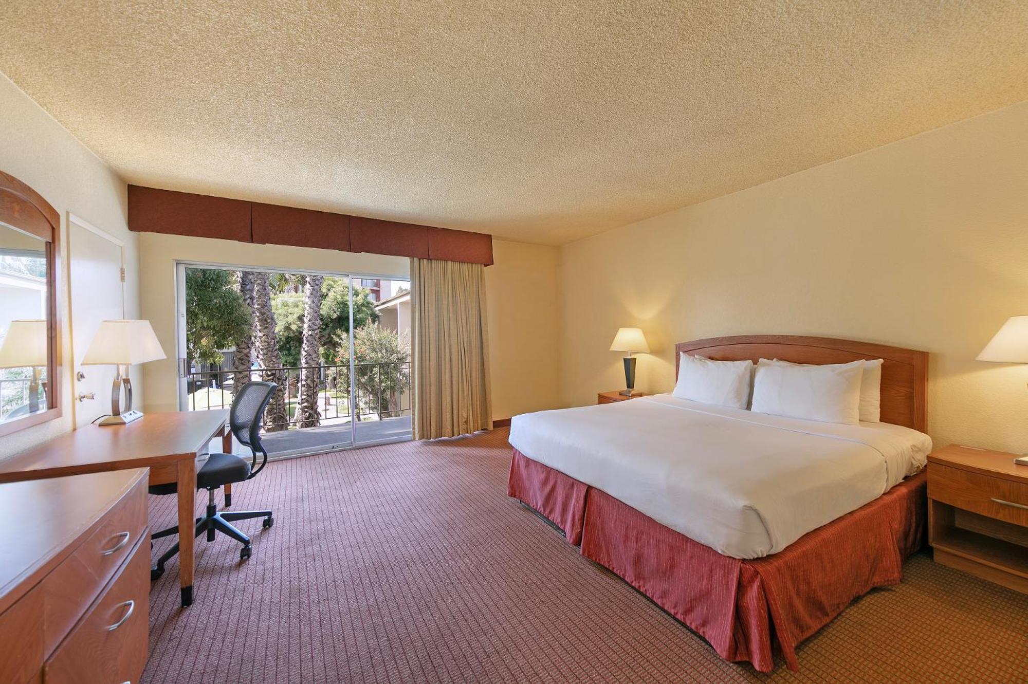 Golden Sails Hotel Long Beach Bagian luar foto